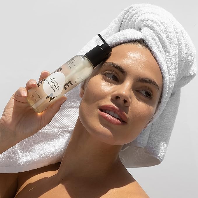 SEEN Face Wash, Fragrance Free -Non-Comedogenic & Non-Irritating Face Wash- Dermatologist-Developed - Safe for Sensitive, Eczema & Acne Prone Skin