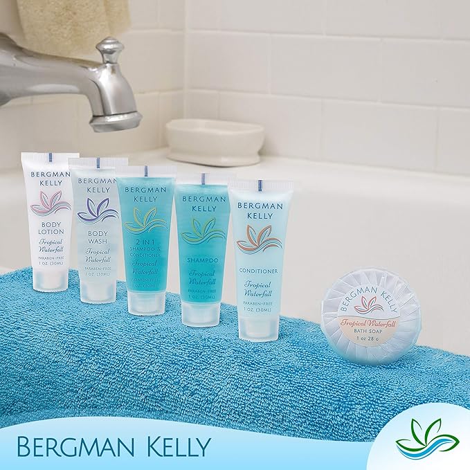 BERGMAN KELLY - Travel Size Lotion - 1 fl oz, 100 PK, Tropical Waterfall - Delight Your Guests w/Invigorating & Refreshing Body Lotion - Quality Mini & Small Size Guest Hotel Toiletries in Bulk
