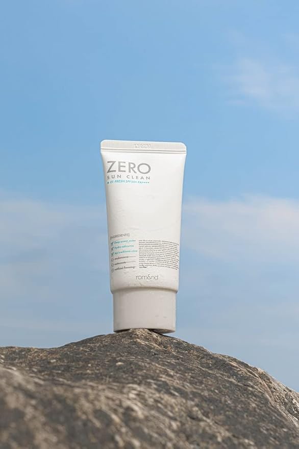 rom&nd ZERO SUN CLEAN 01.FRESH SPF50+ PA++++ 01 Fresh, Daily Sunscreen, Non-Greasy, No White Cast, Watery Texture, Soft Finish, Powerful UV Protection, Moisturizing, All Skin Types