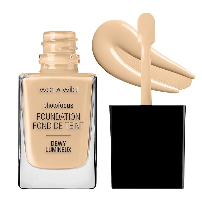 wet n wild Photo Focus Dewy Liquid Foundation Cream Beige