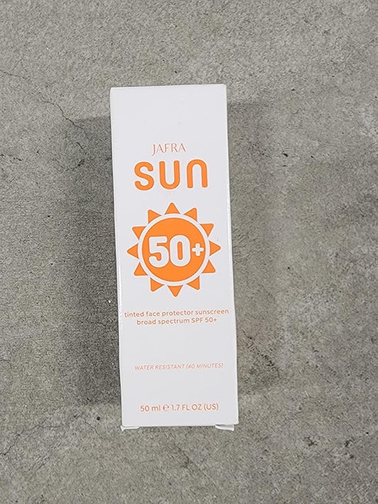 Tinted Face protector sunscreen 50